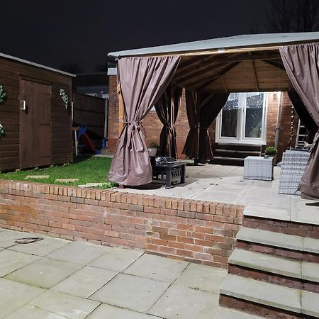 Perfect For Exploring Birmingham Apartment Ngoại thất bức ảnh