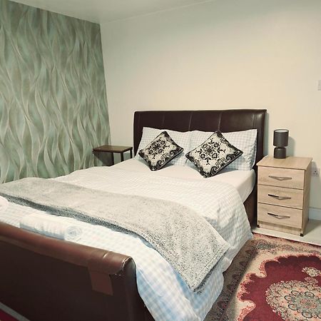 Perfect For Exploring Birmingham Apartment Ngoại thất bức ảnh