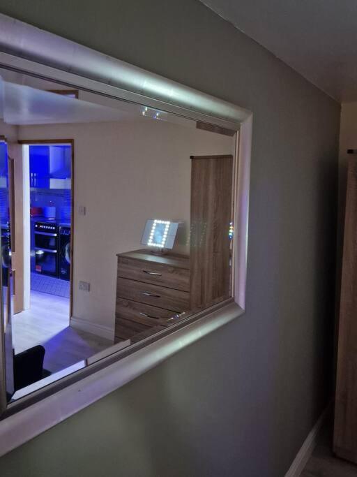Perfect For Exploring Birmingham Apartment Ngoại thất bức ảnh