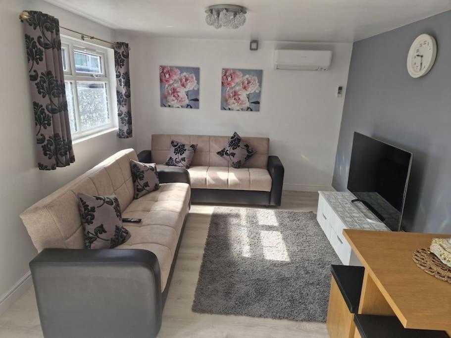 Perfect For Exploring Birmingham Apartment Ngoại thất bức ảnh