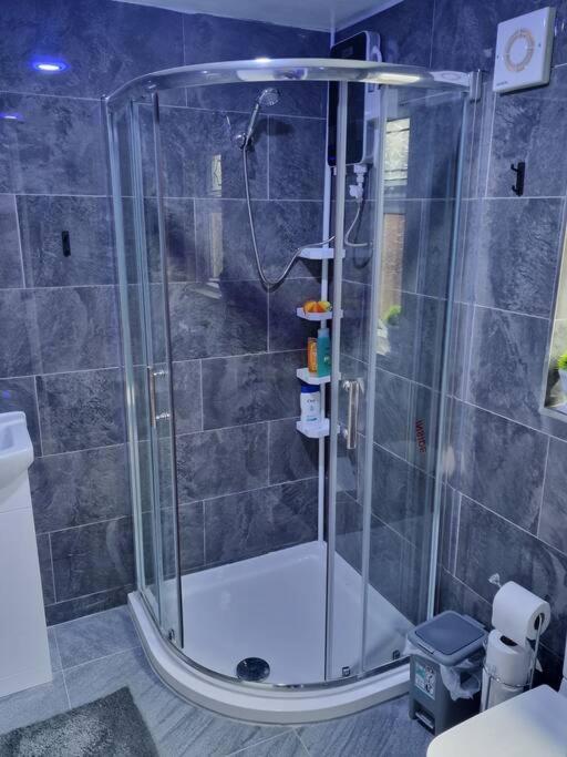 Perfect For Exploring Birmingham Apartment Ngoại thất bức ảnh