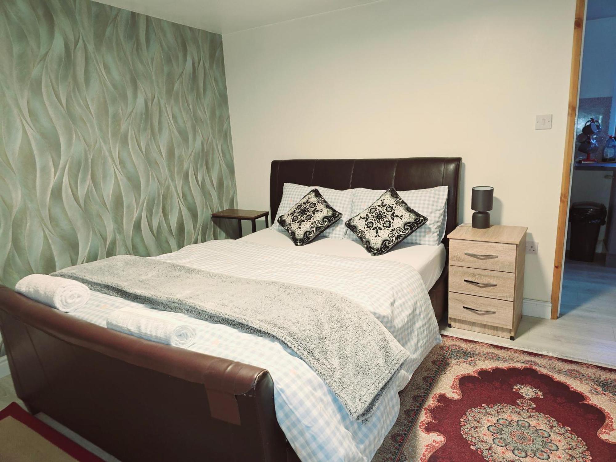 Perfect For Exploring Birmingham Apartment Ngoại thất bức ảnh
